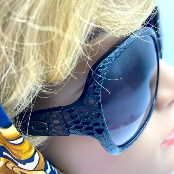 MWT Oscar he la Renta 128001 Tortoise Oval Women’s Sunglasses - Picture 3 of 11